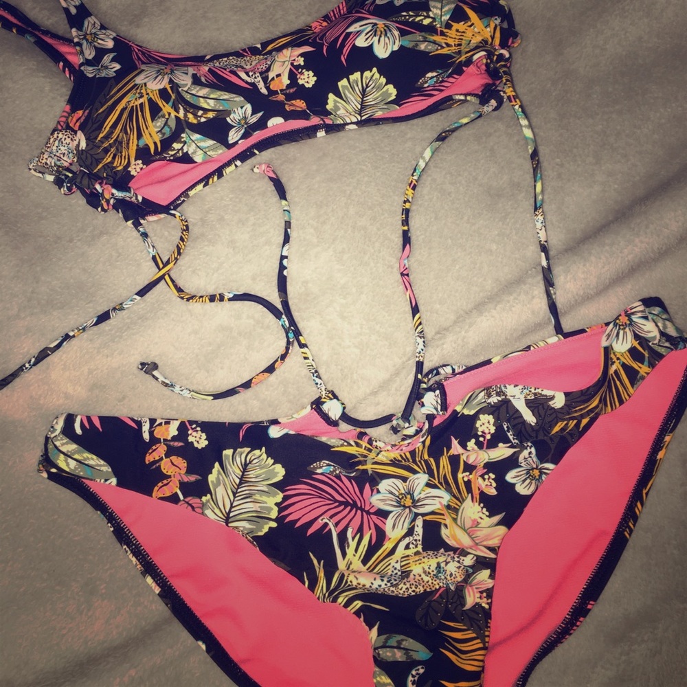 2 pc Exotic Bikini